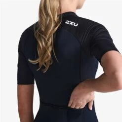 2XU Core Short Sleeve Trisuit Black White Women -Flow Stroke Sales 2x wt7042d blk.wht 006