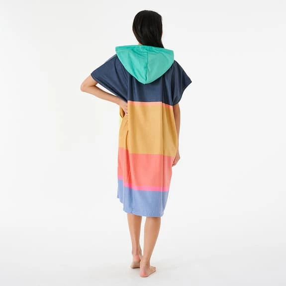 Rip Curl Surf Revival Poncho Multicolour Women 2 Rip Curl Surf Revival Poncho Multicolour Women - Image 2