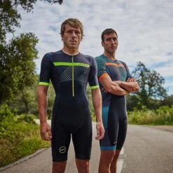 Zone3 Activate Plus Revolution Short Sleeve Trisuit Yellow Black -Flow Stroke Sales ts20mrev109 006